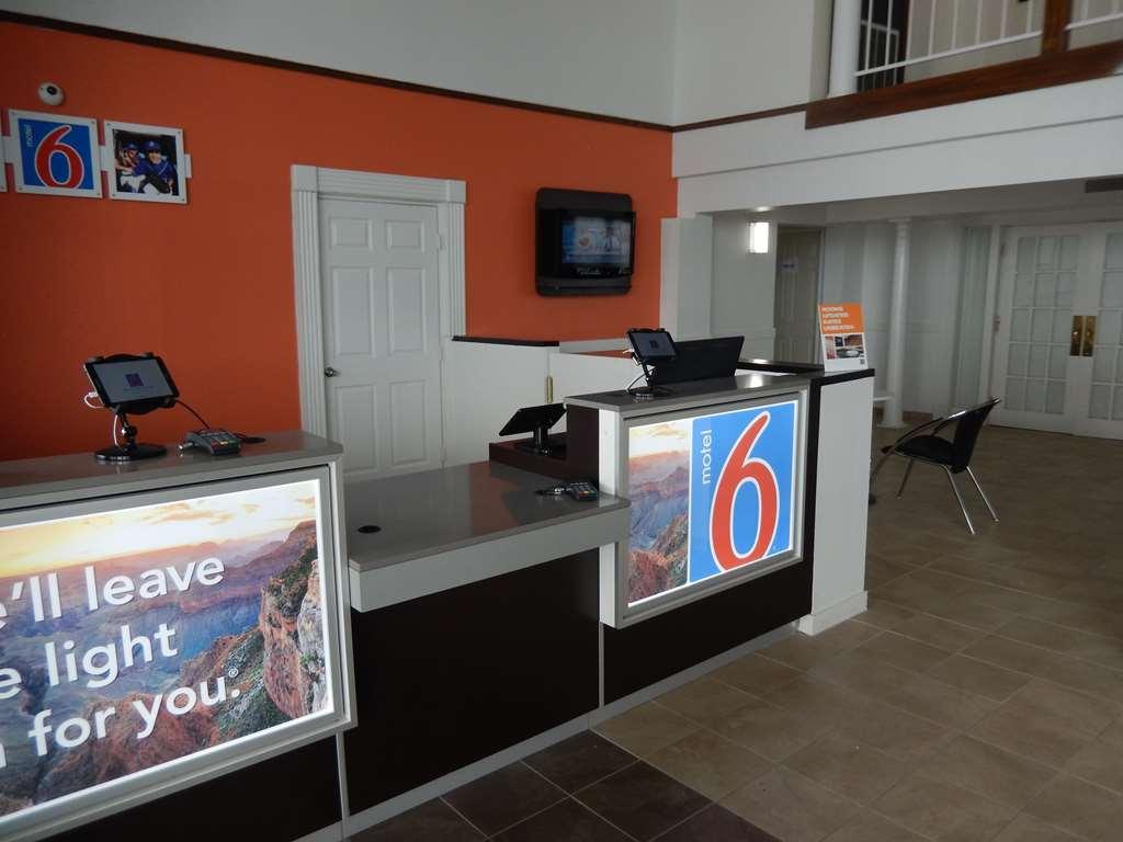 Motel 6 Portland Interno foto